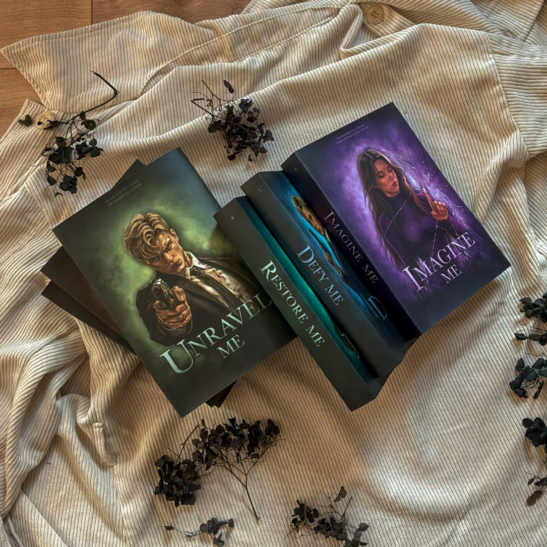 Shatter Me - védőborítók