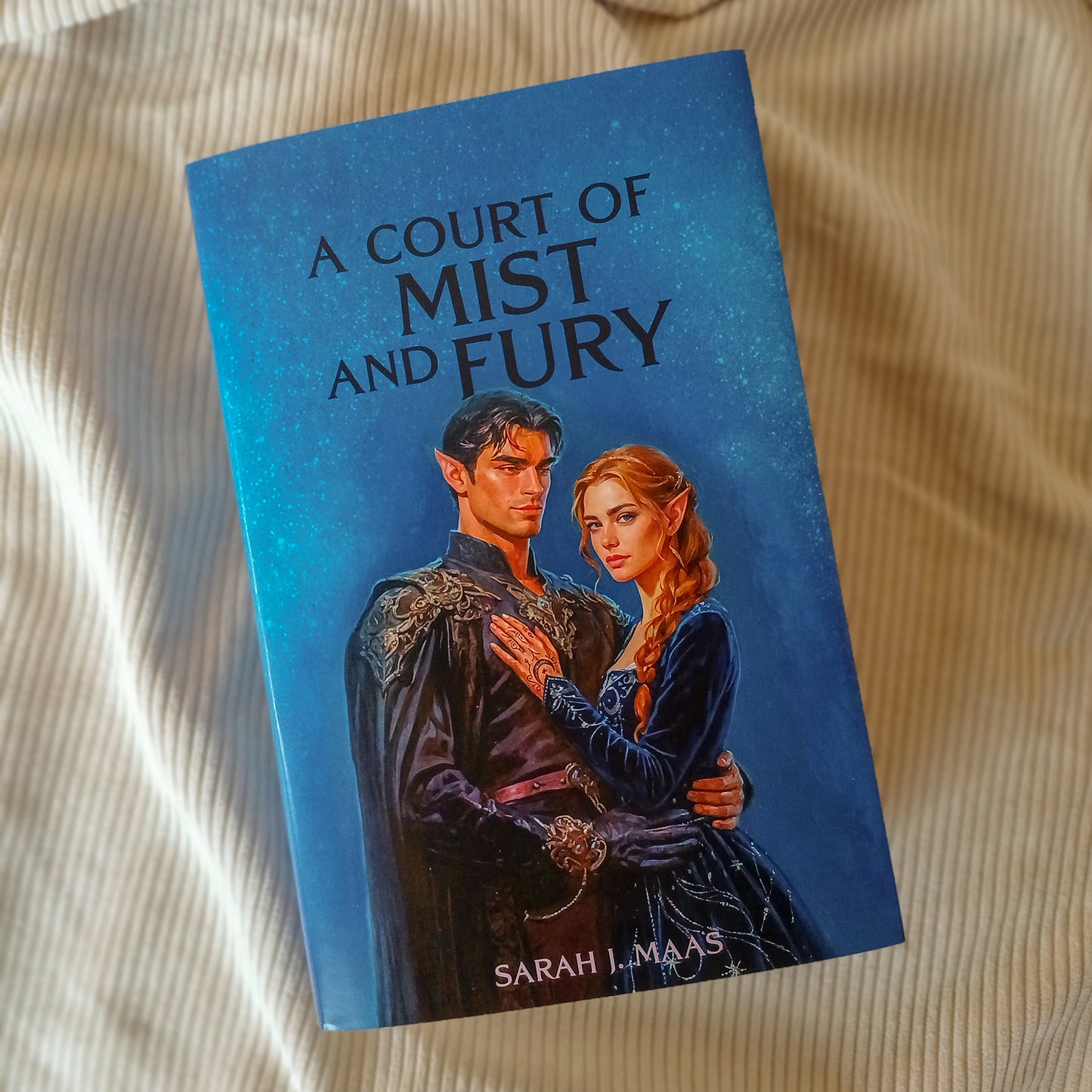 A Court of Mist and Fury - védőborító (English edition)