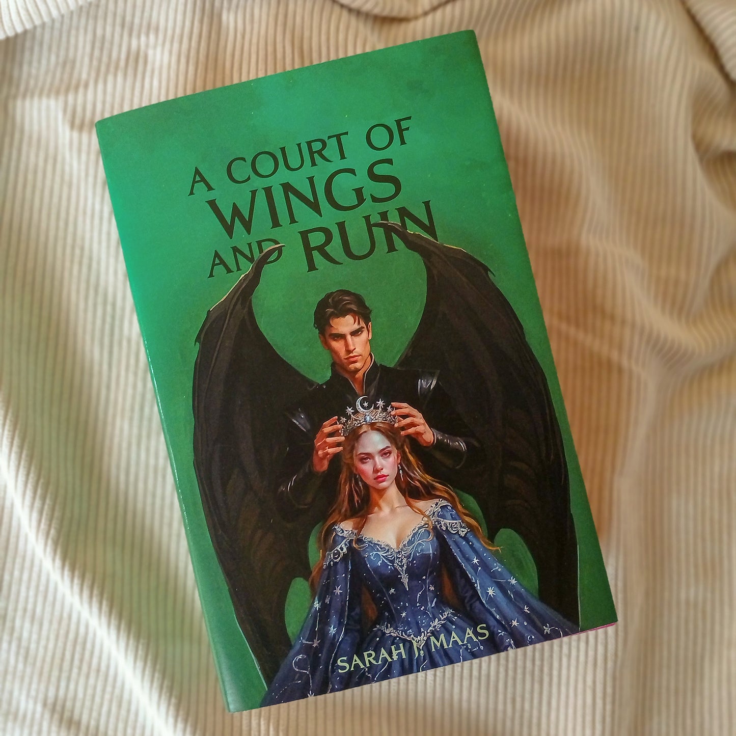 A Court of Wings and Ruin - védőborító (English edition)