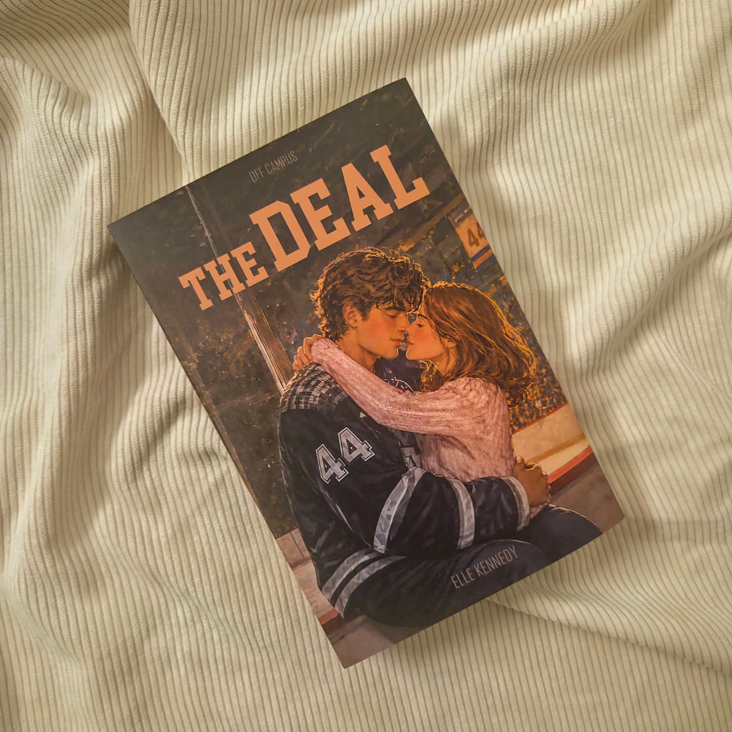 Off Campus - dust jacket collection (for English paperback editions)